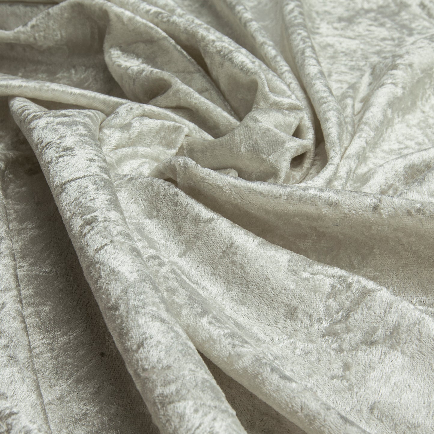Veludo Molhado Cru / Off White