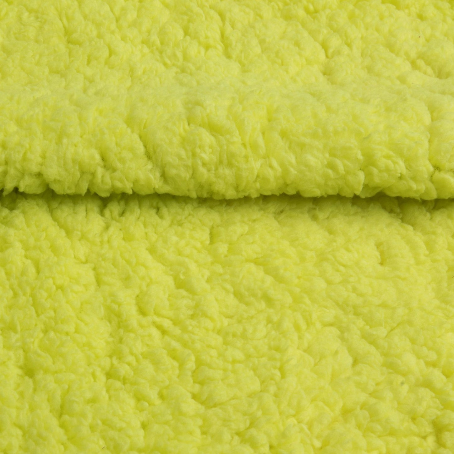 Pele New Sheep Amarelo Fluorescente