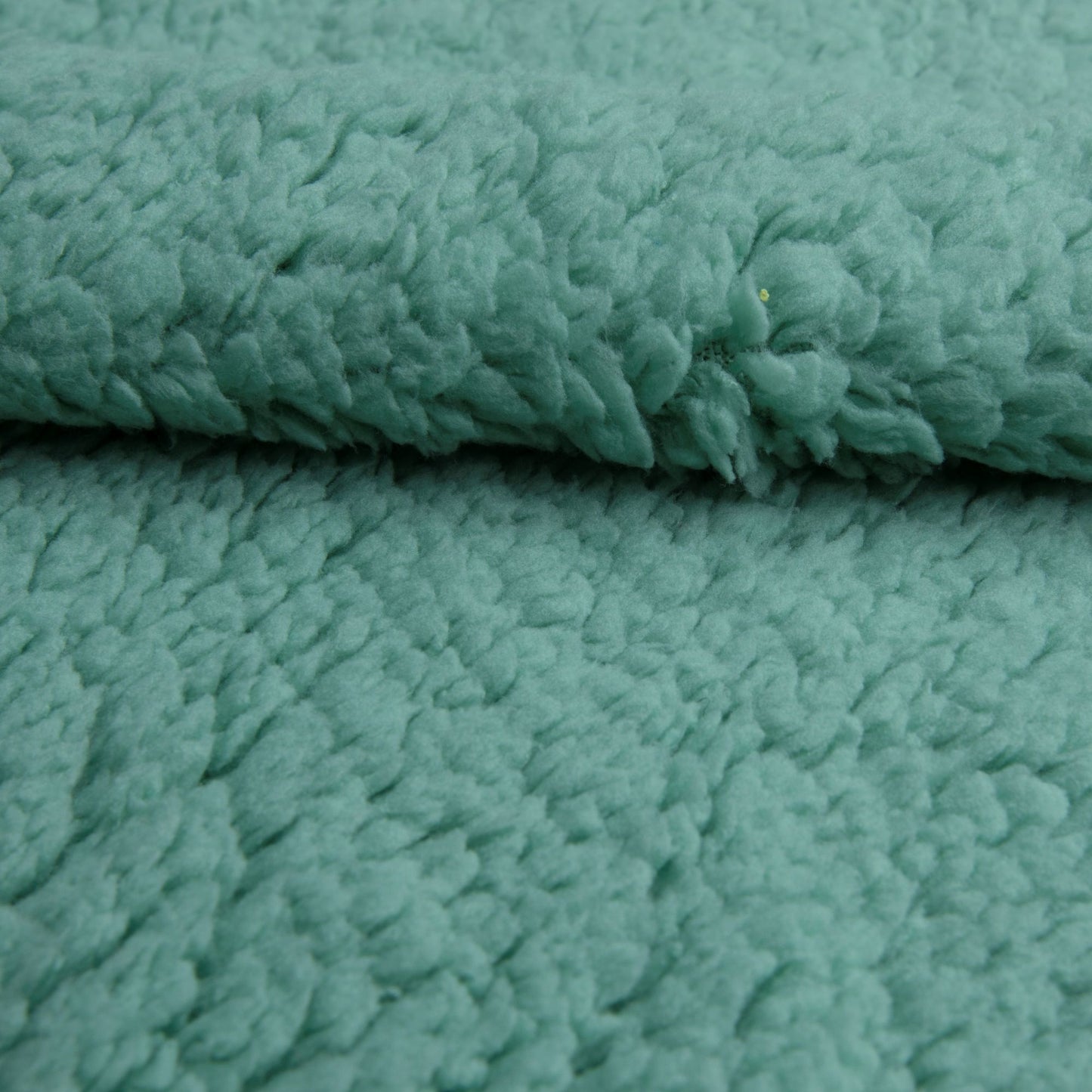 Pele New Sheep Verde Absinto