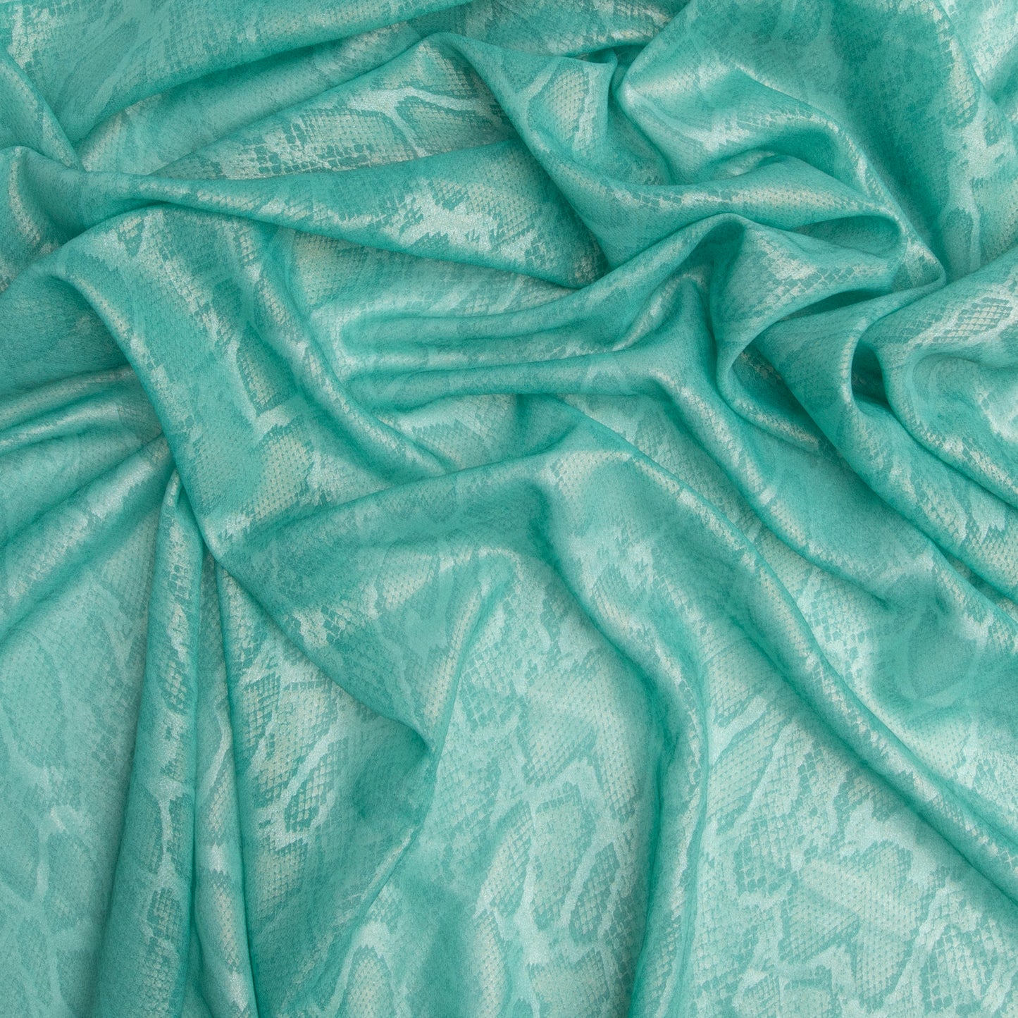 Chifon Foil Bicho Verde Claro
