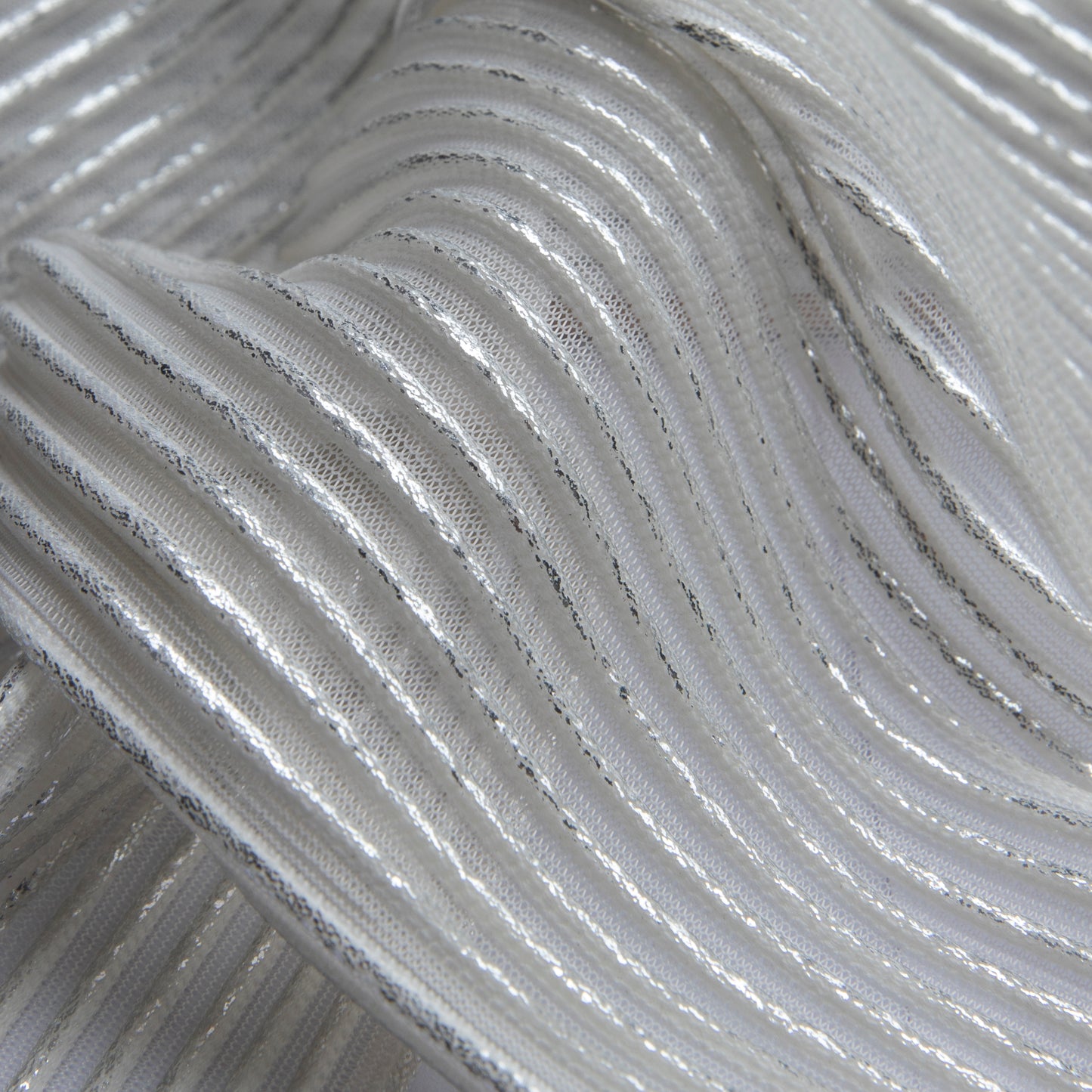 Plissê Metalic Silver Cru / Off White