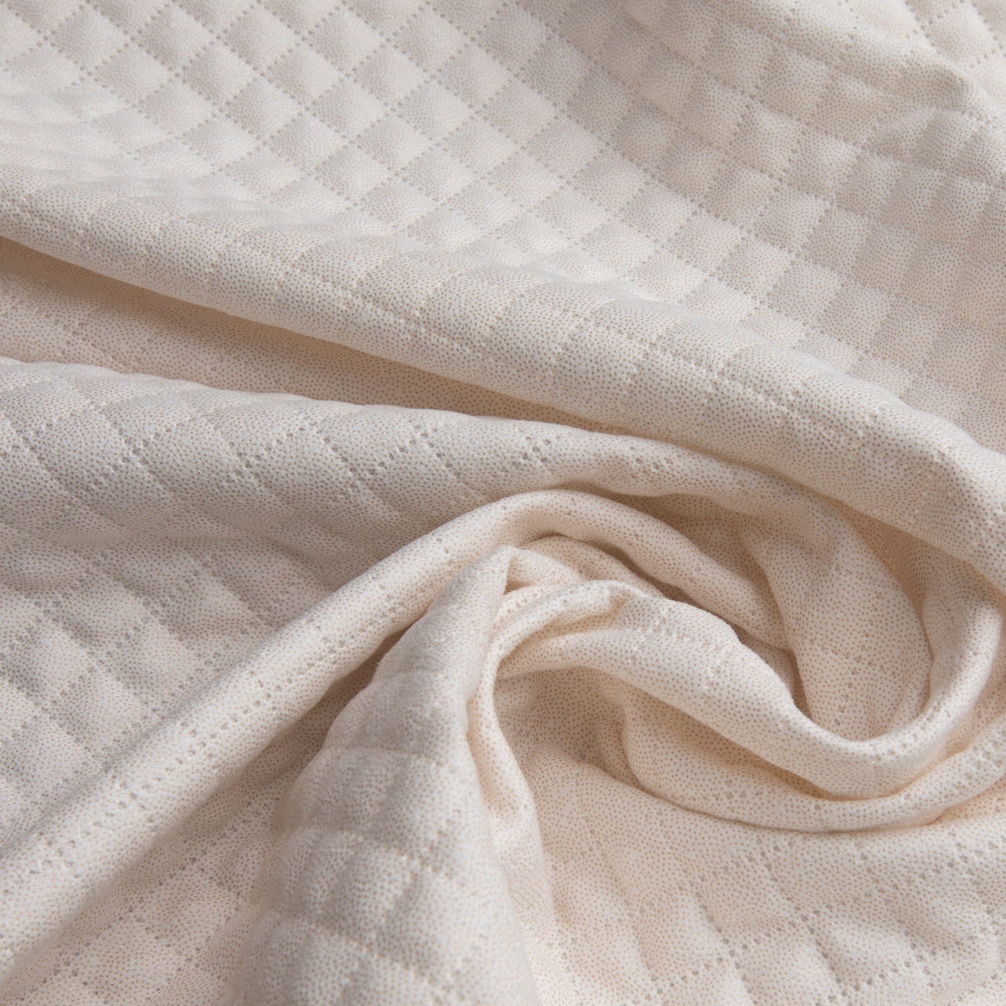 Couro Matelassê Chess Cru / Off White