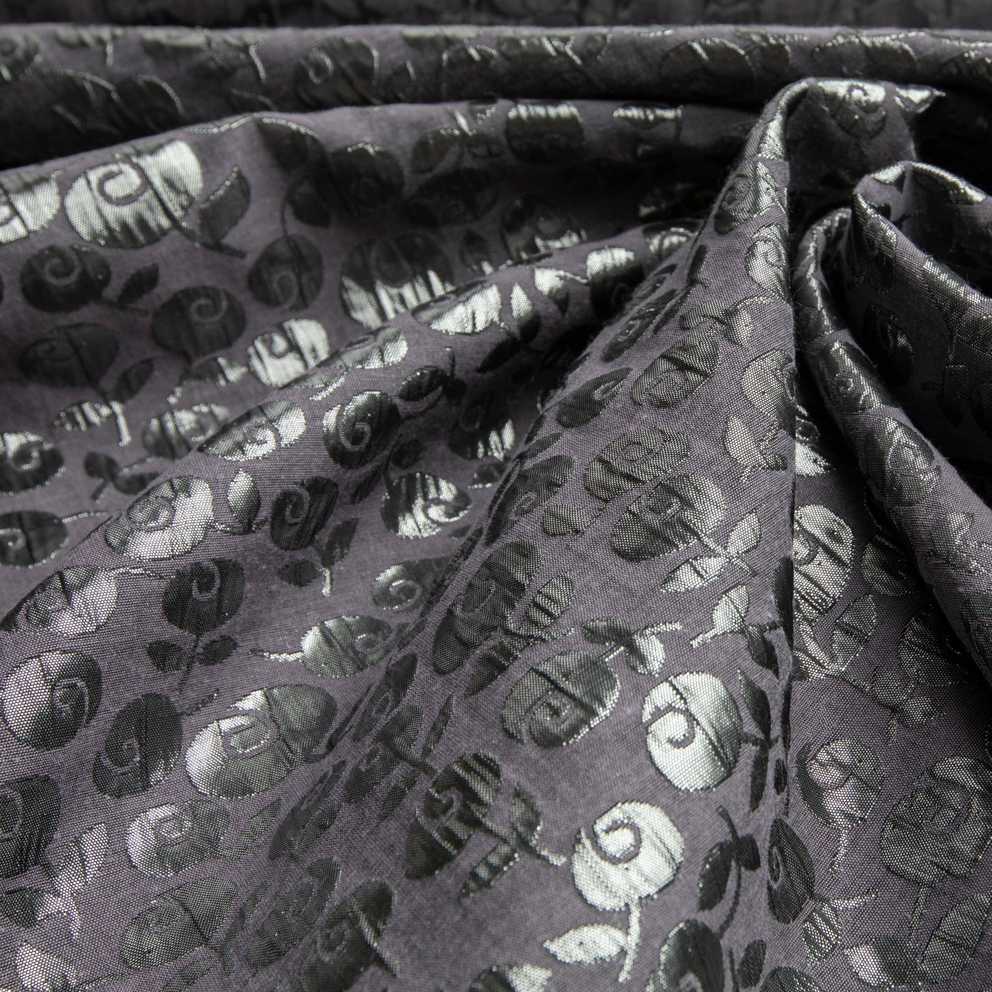 Jacquard Metálico Flor Vinho Claro