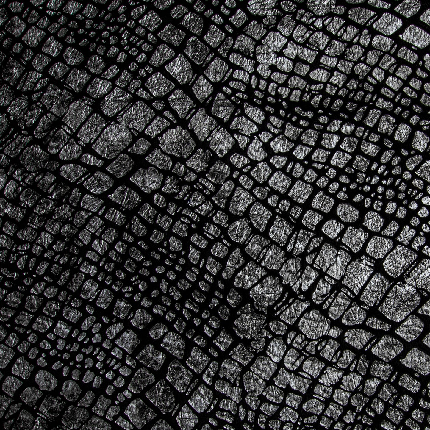 Pele Croco Com Foil Preto