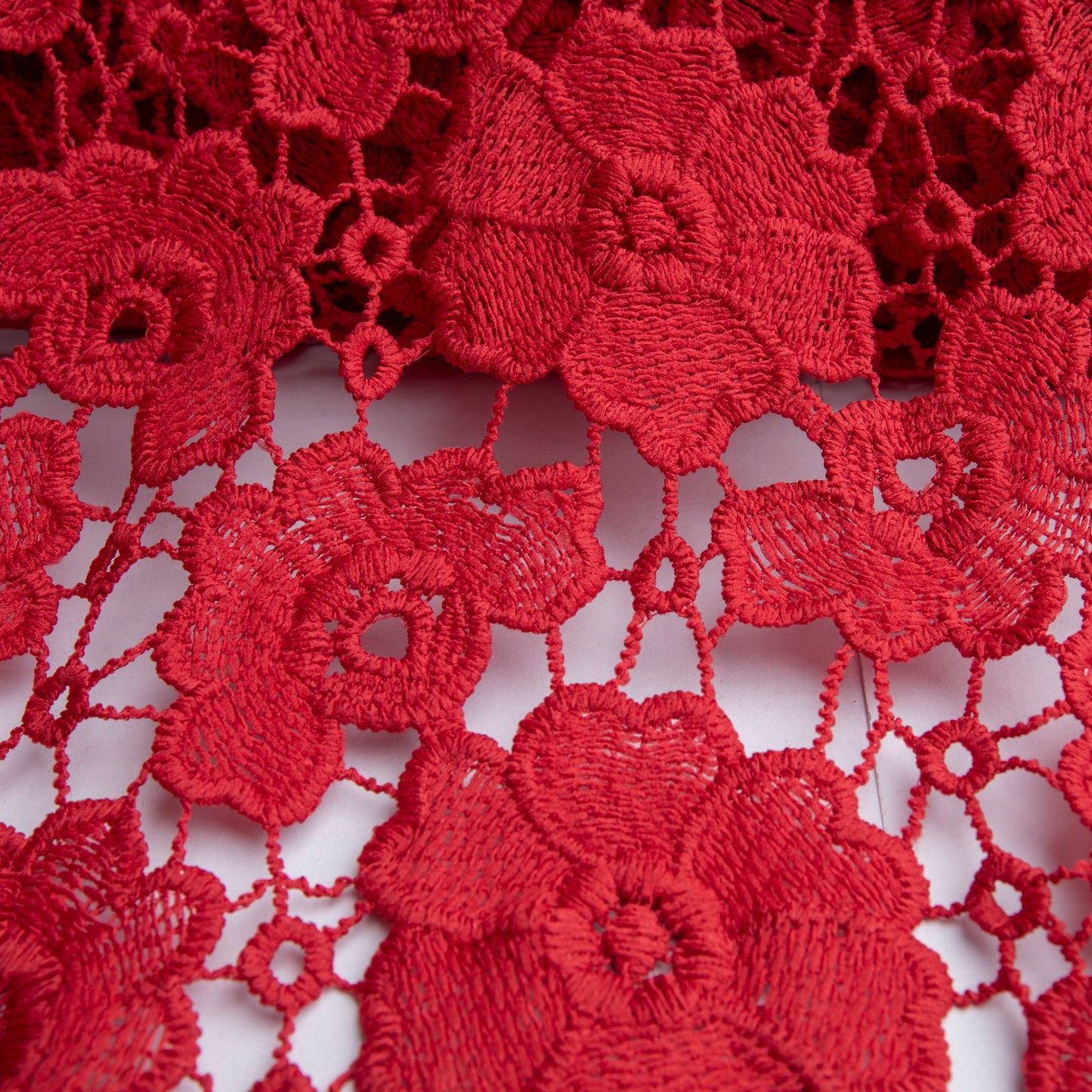 Guipir Floral Vermelho