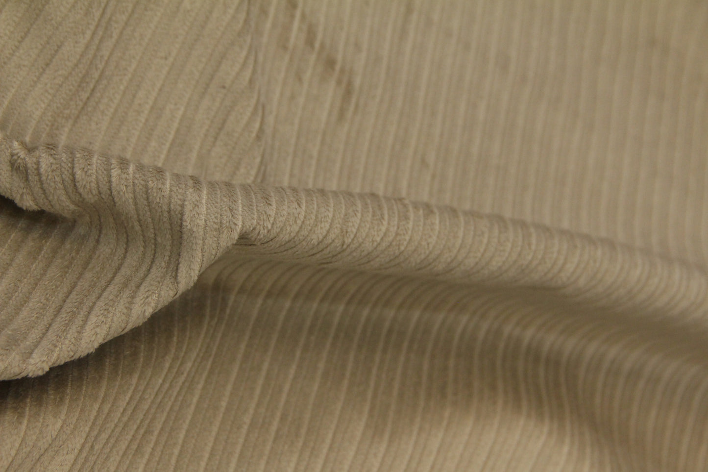 Veludo Cotelê Fantasia Cáqui