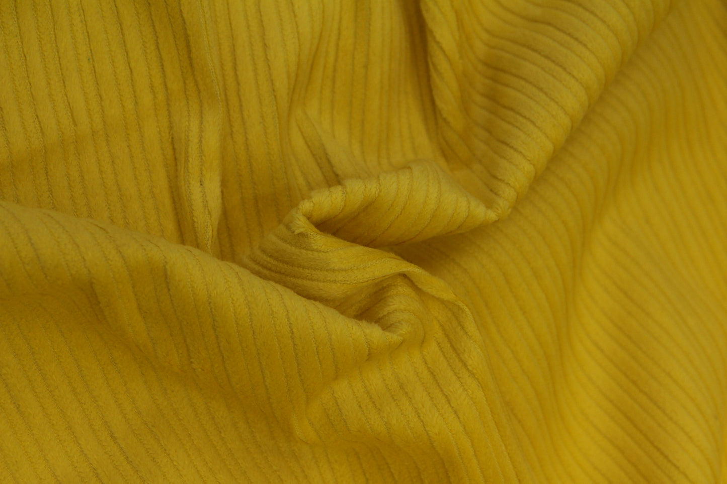 Veludo Cotelê Fantasia Amarelo