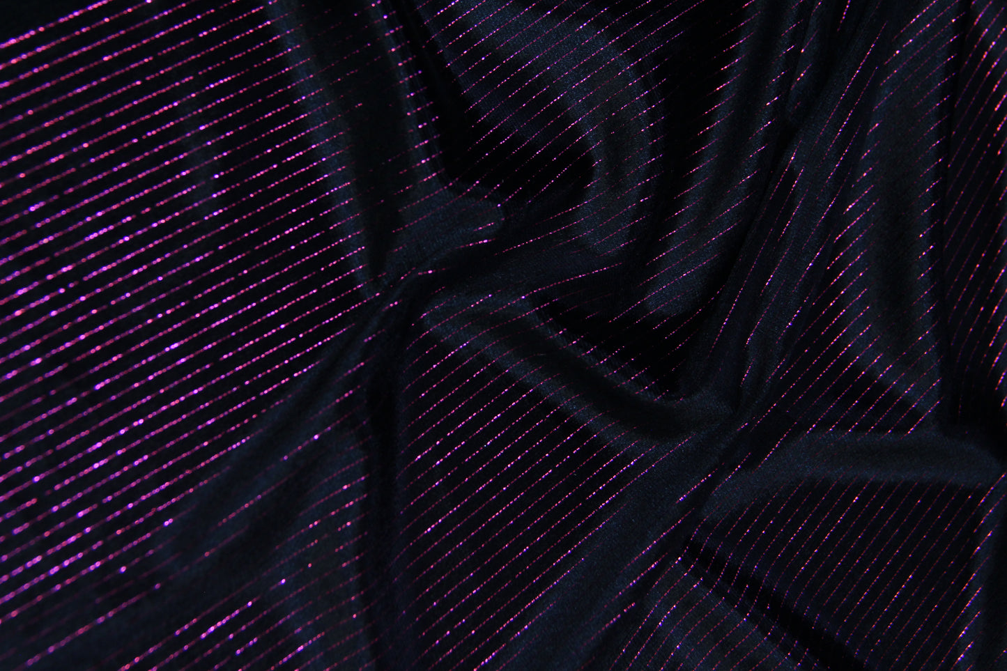 Veludo Stripe Vegas Pink