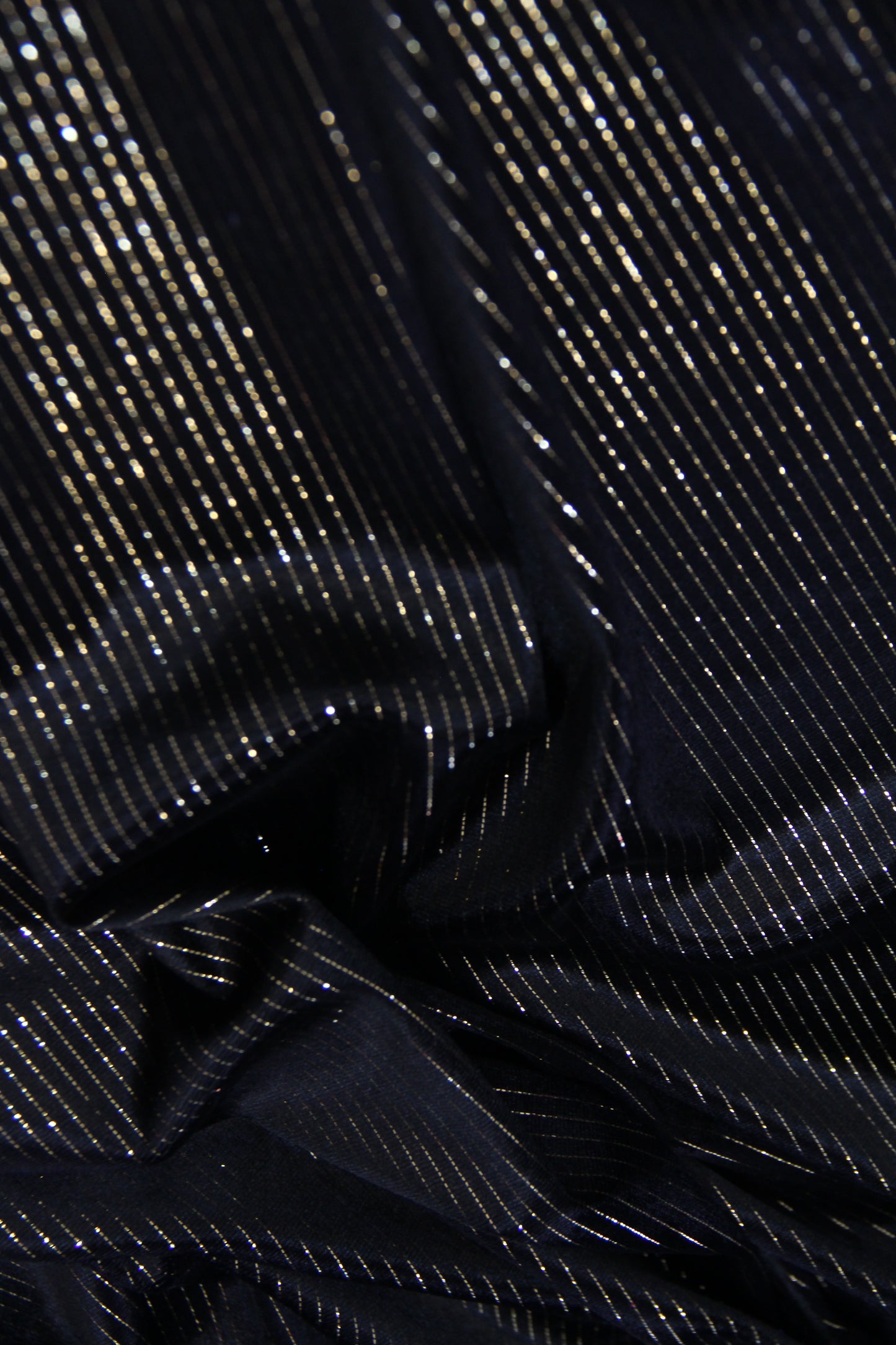 Veludo Stripe Vegas Dourado